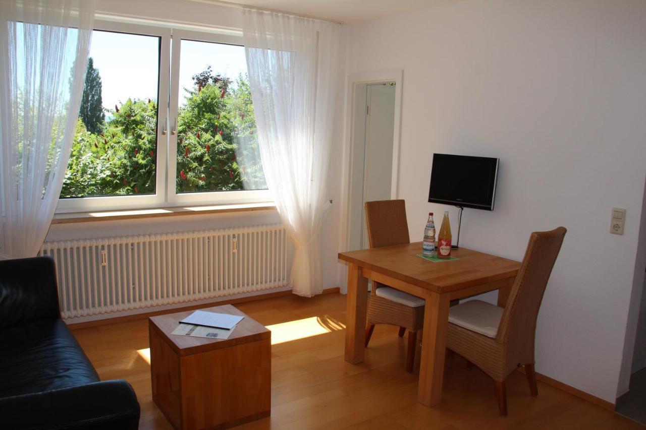 Ferienwohnungen Der Loewen Hagnau am Bodensee Exterior foto