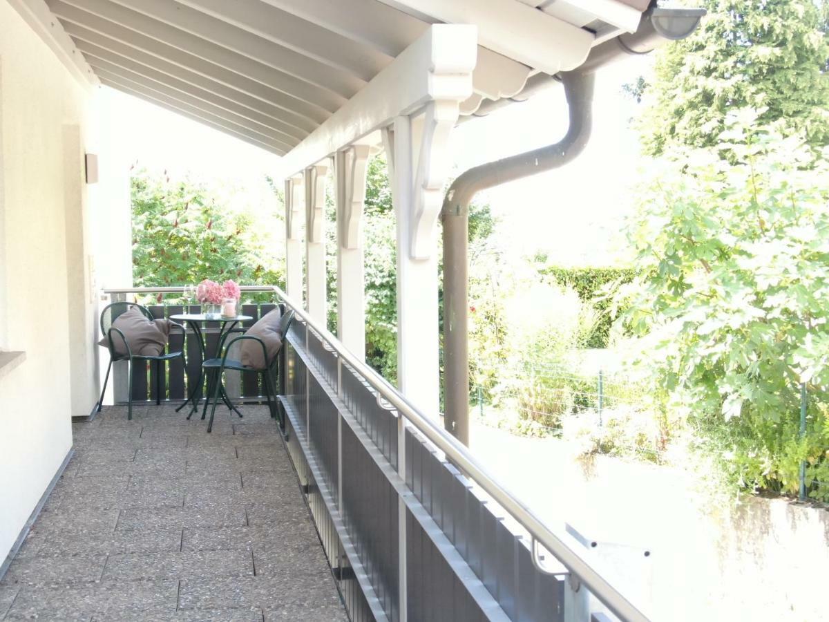 Ferienwohnungen Der Loewen Hagnau am Bodensee Exterior foto